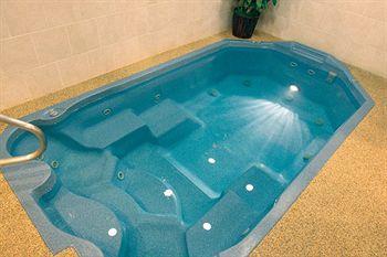 Sybaris Pool Suites Northbrook - Adults Only Гленвью Экстерьер фото